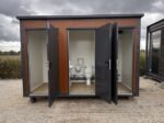 Container Sanitaire Pavillon WC avec Triple Cabine – Image 7
