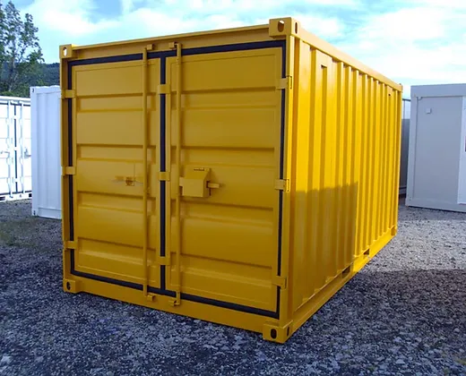 9ac816_c0bc01a415f54ce99aaacaad3a6dd7efmv2.webp Container 15′ pieds jaune – Image 1
