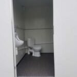 Remorque Sanitaire avec toilette double 3,50x2M 750KG – Image 2