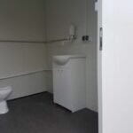 Remorque Sanitaire avec toilette double 3,50x2M 750KG – Image 3